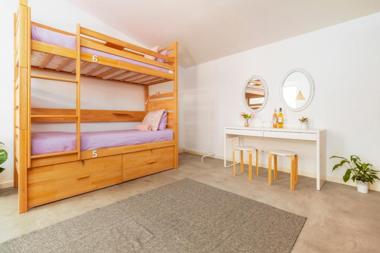 Female Hostel ฟารู ภายนอก รูปภาพ