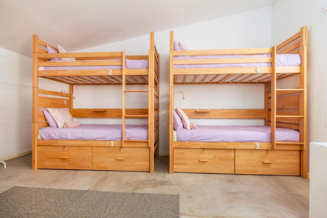 Female Hostel ฟารู ภายนอก รูปภาพ